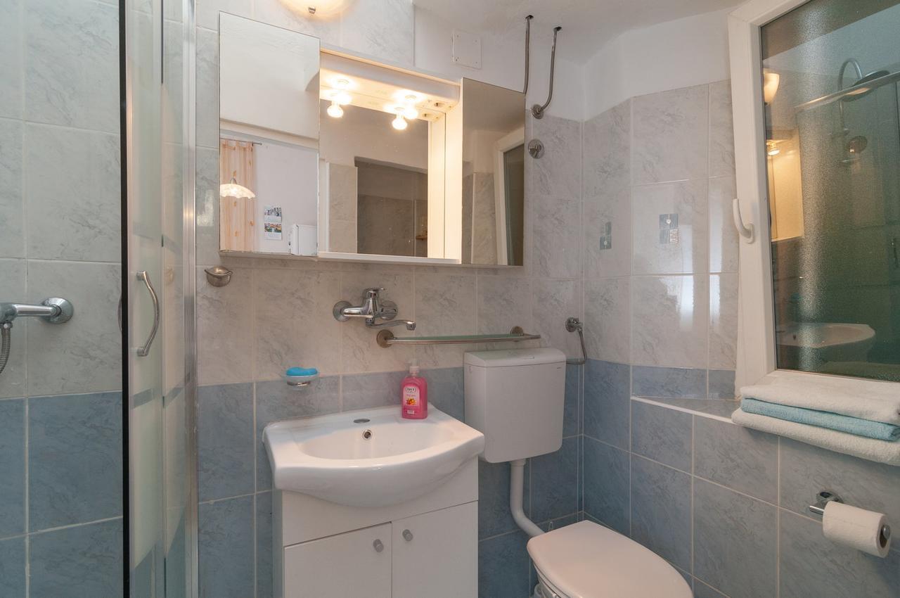 Apartment Vedrana Spalato Esterno foto